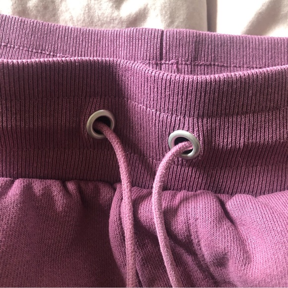 Reverse weave champion shorts | size Small Adult - Picture 3 of 5